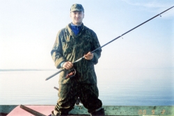 Толстов А. И. на озере Аятка 02.09.2000 г. 