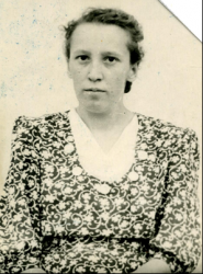 Александра Павловна Толстова.
