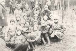 Толстова О. И.: в походе с школьными друзьями