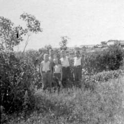 Друзья детства, соседи Игоря Толстова, 1952 г.