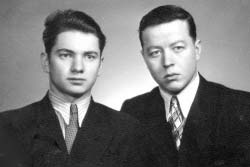 Игорь Толстов и Герман Соловьев, жили рядом, учились вместе и в школе и в УПИ