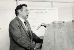 Семинар сварщиков, Толстов И. А. делает доклад
