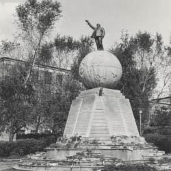 Памятник В.И. Ленину